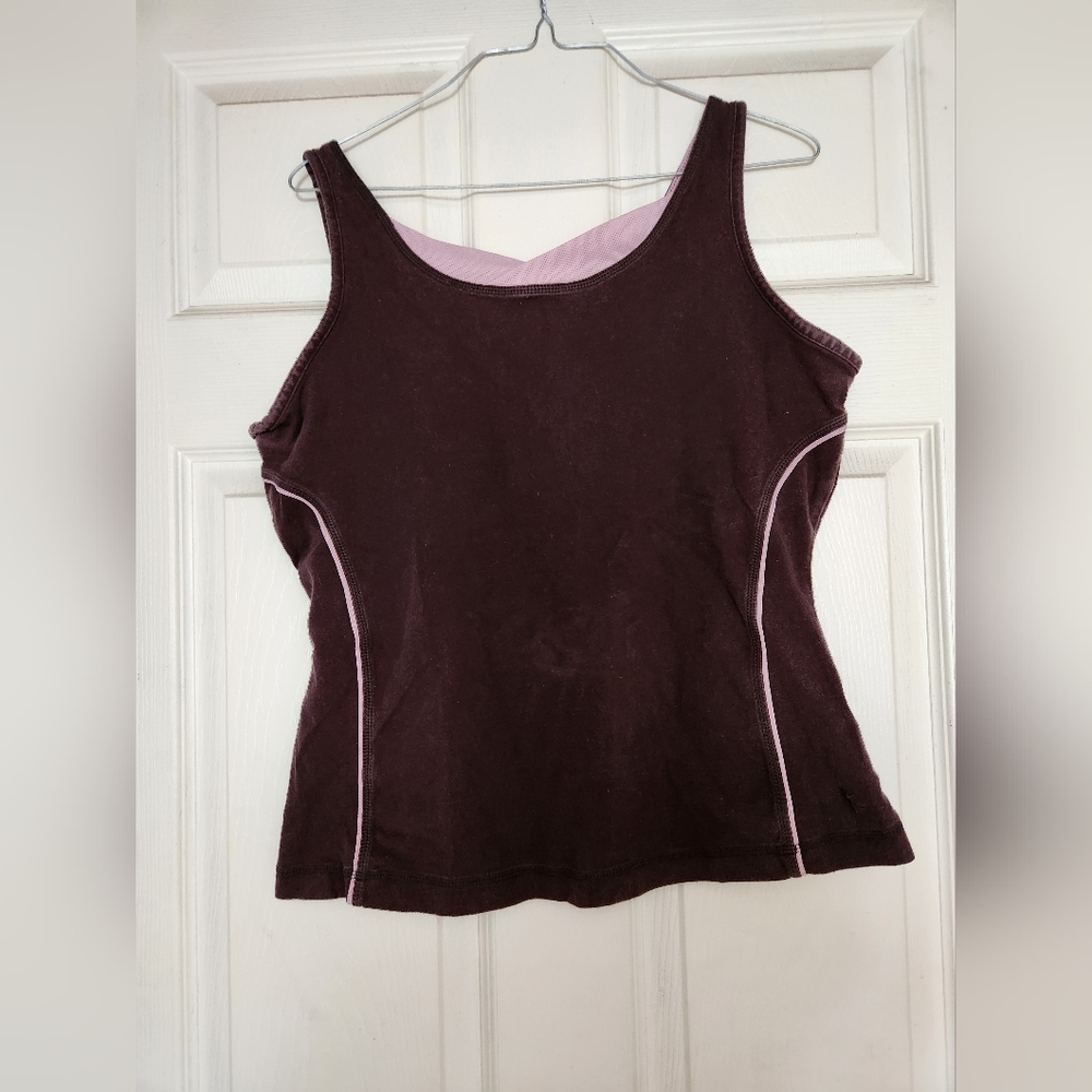Danskin Now activewear tank